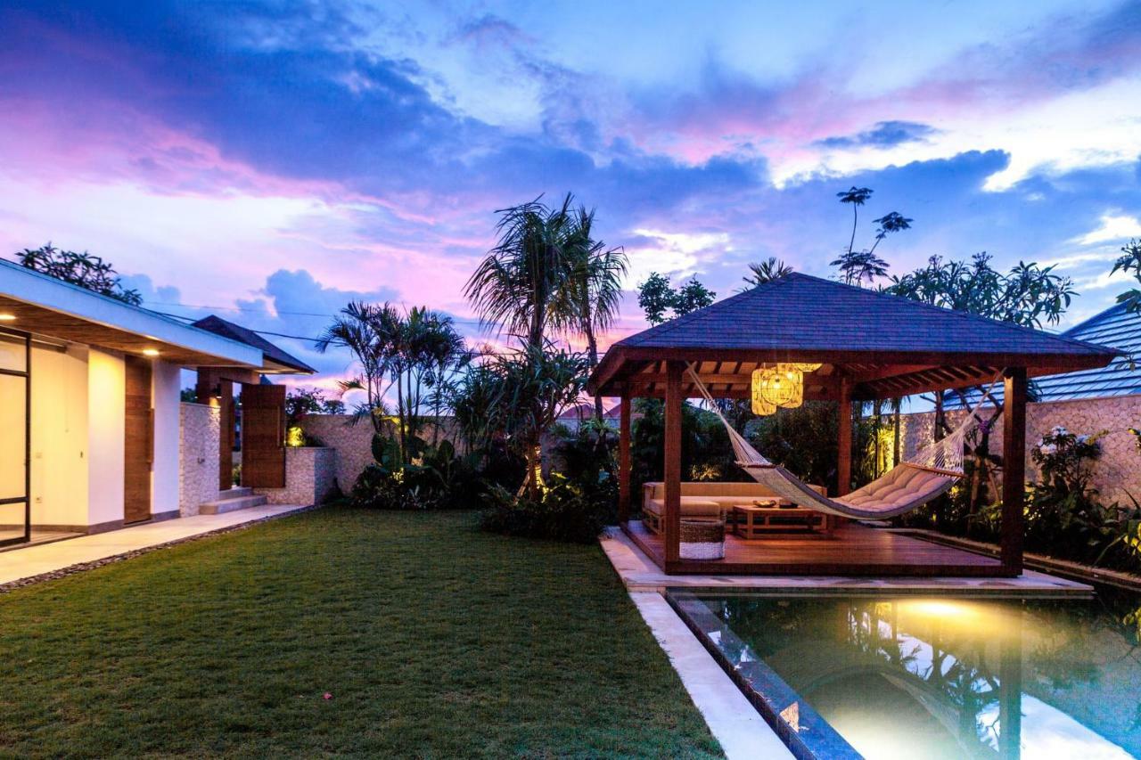 Villa Nonnavana - 12-Minute Walk To Batu Bolong Beach Canggu  Ngoại thất bức ảnh